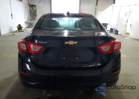 2018 Chevrolet Cruze Lt from USA, damaged, VIN 1G1BE5SM7J7115445